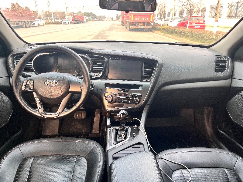 南阳13年起亚K55