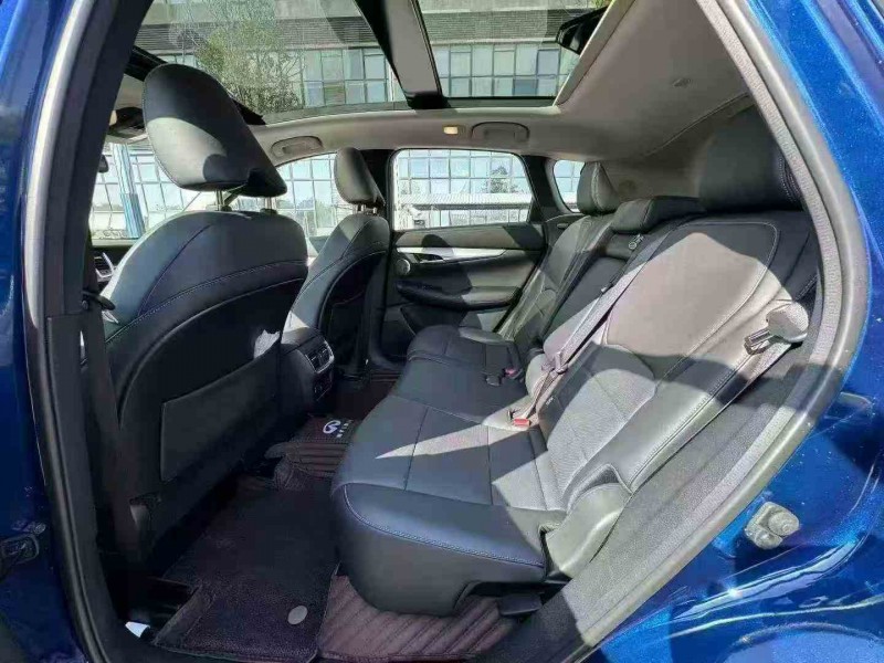 佛山25年英菲尼迪QX504