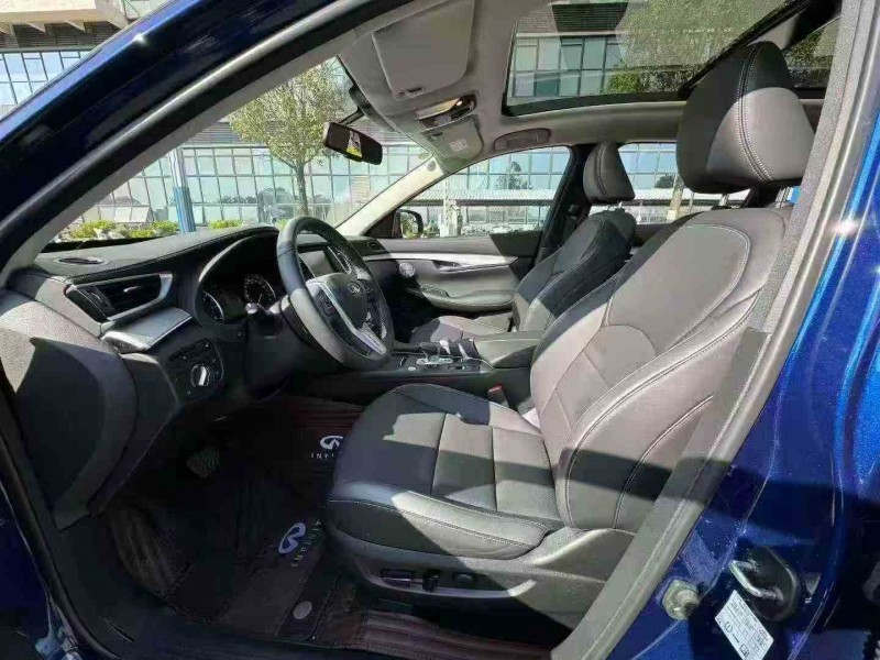 佛山25年英菲尼迪QX506