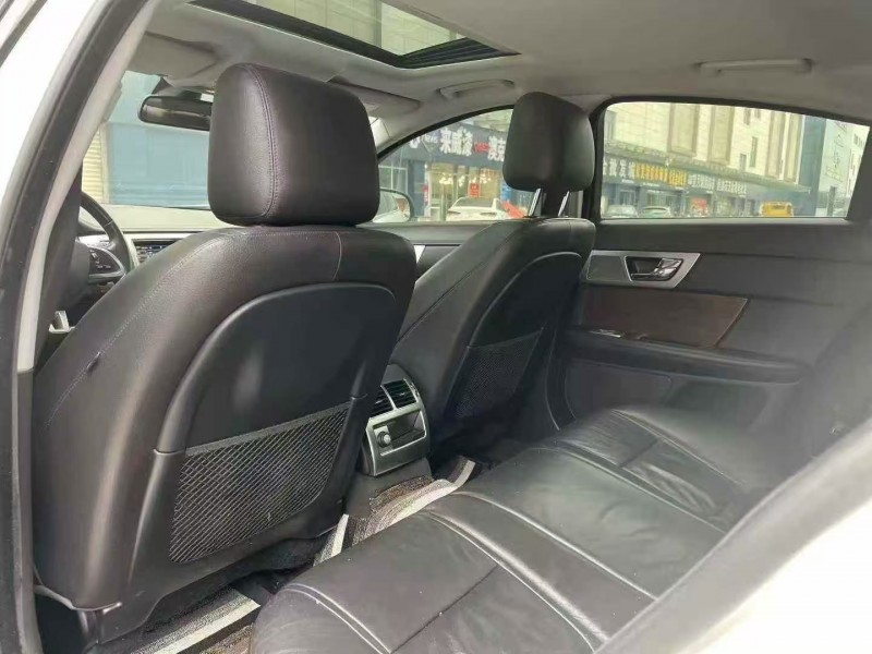 青岛15年捷豹XF5