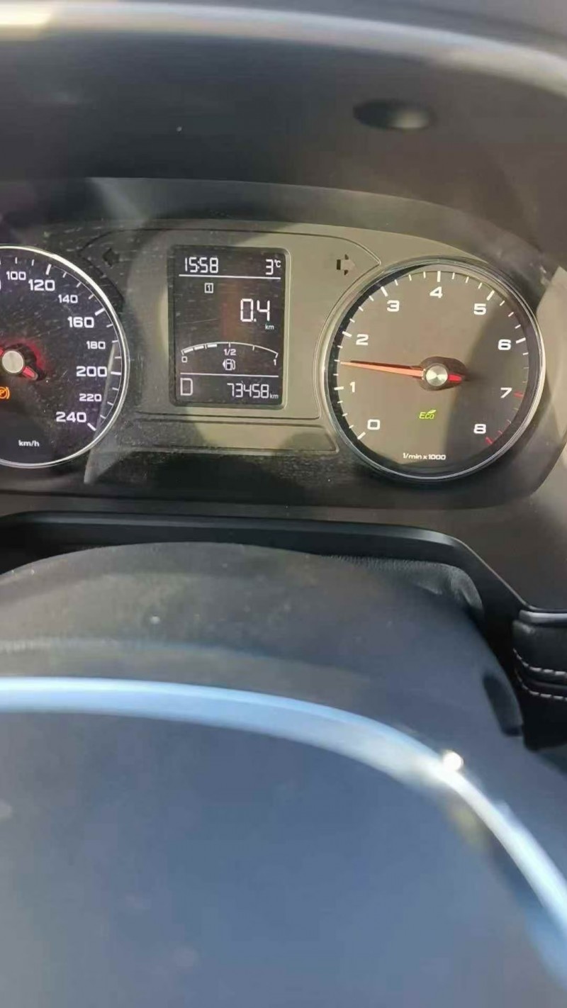 石家庄17年荣威RX52