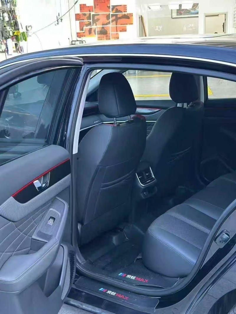 青岛23年东风奕炫5