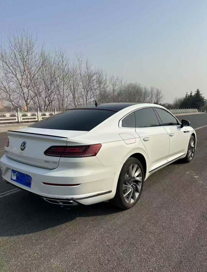 青岛25年大众CC4