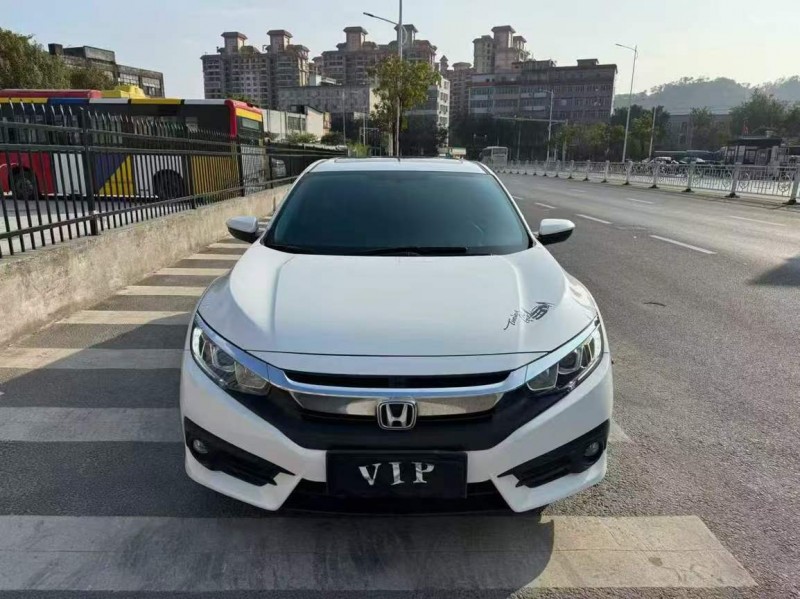 广州19年本田思域1