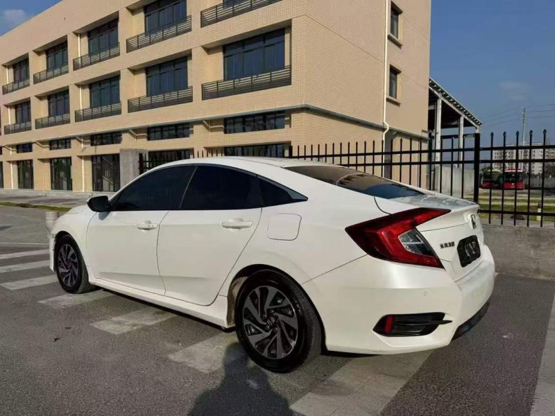 广州19年本田思域6