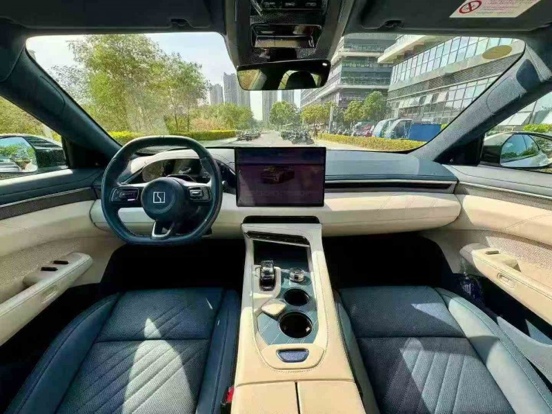 广州24年极氪汽车0016