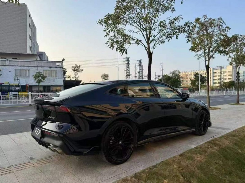 广州24年长安汽车UNI7