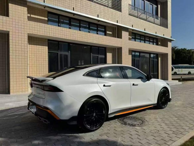 广州25年长安汽车UNI6