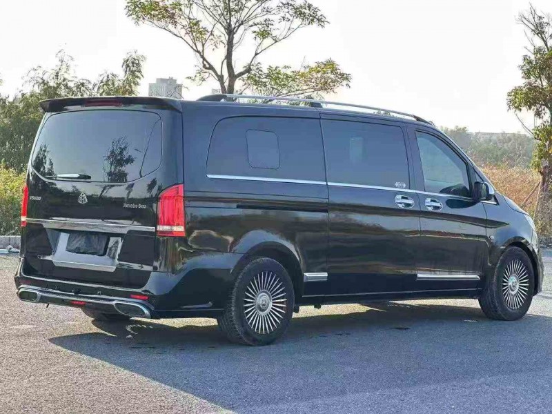 韶关17年奔驰威霆5