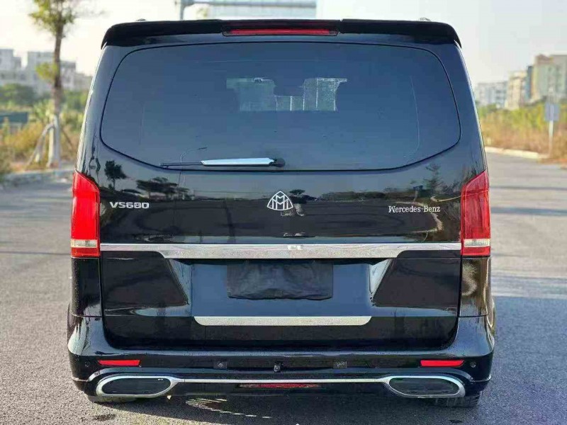 韶关17年奔驰威霆8