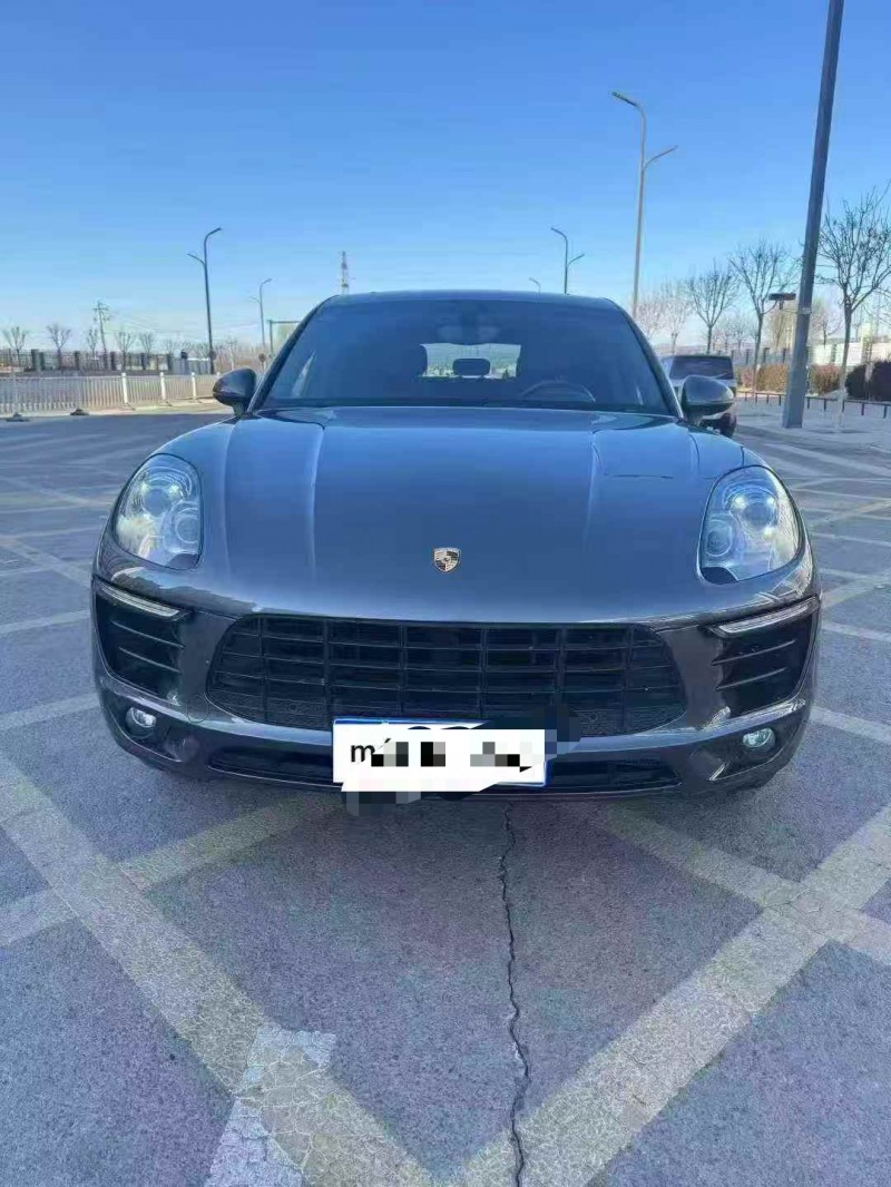 張家口15年保時捷Macan1