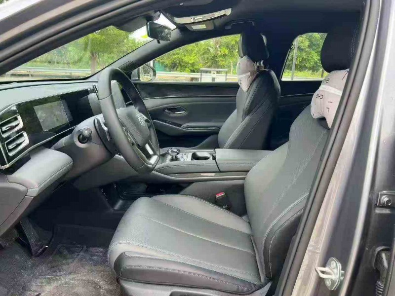 湛江25年比亚迪秦3