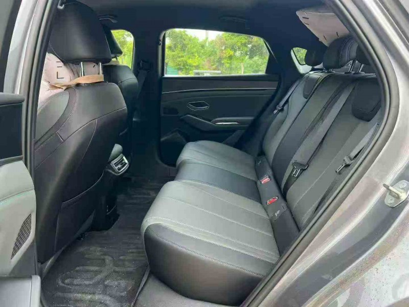 湛江25年比亚迪秦6