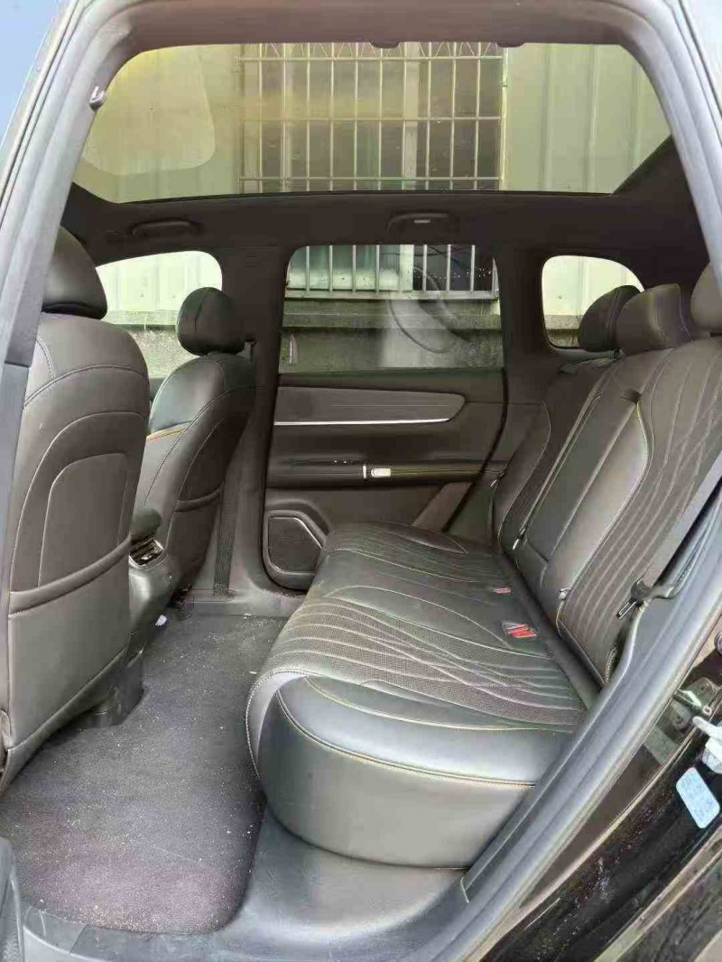 南平25年长安汽车启源6