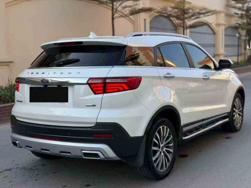 南平19年福特领界8