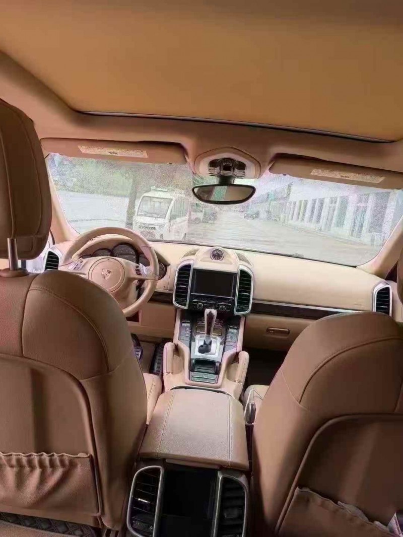 潍坊14年保时捷Macan5