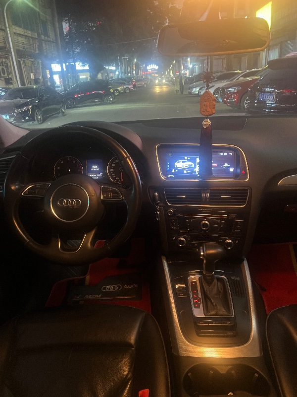 揭阳13年奥迪Q57