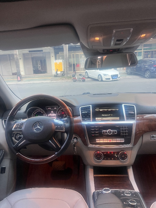 揭阳14年奔驰ML8