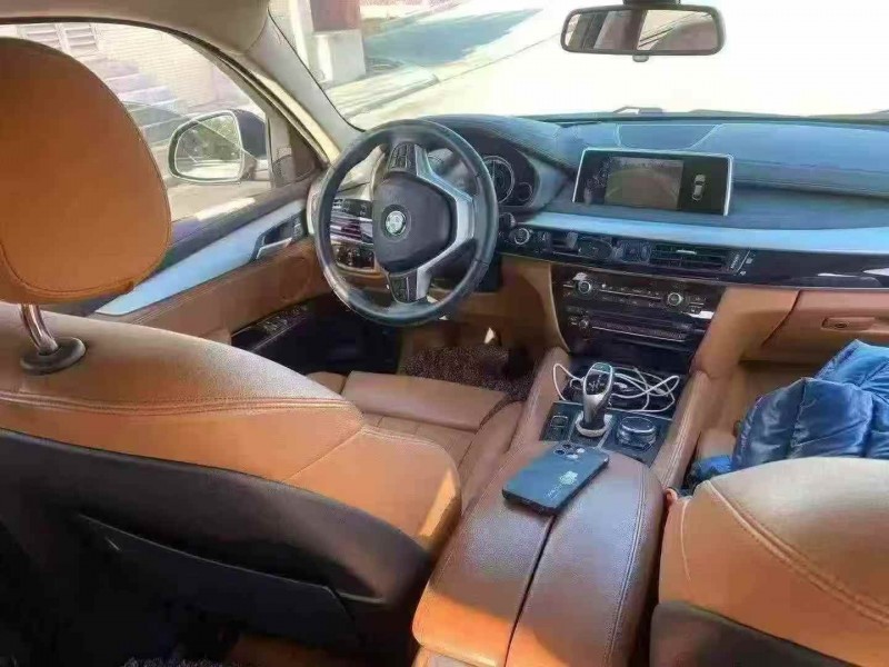 广州18年宝马X65