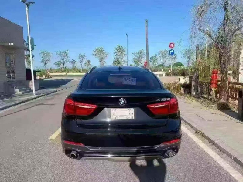 广州18年宝马X69