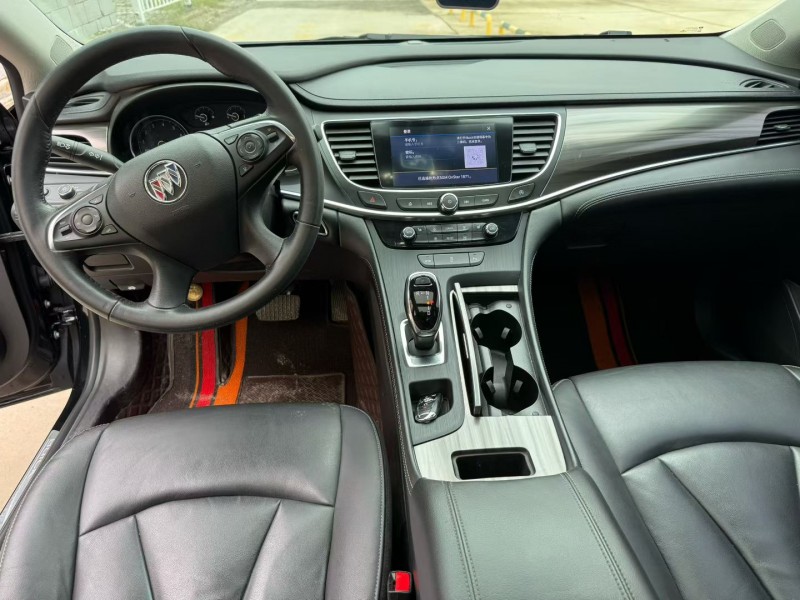 平顶山21年别克君越7