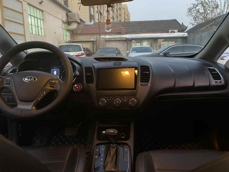 济南18年起亚K38