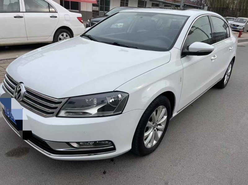 济南14年大众迈腾2