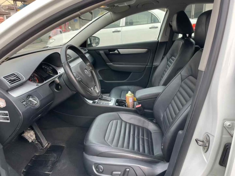 济南14年大众迈腾7