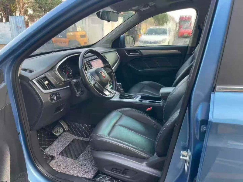 深圳17年荣威RX54