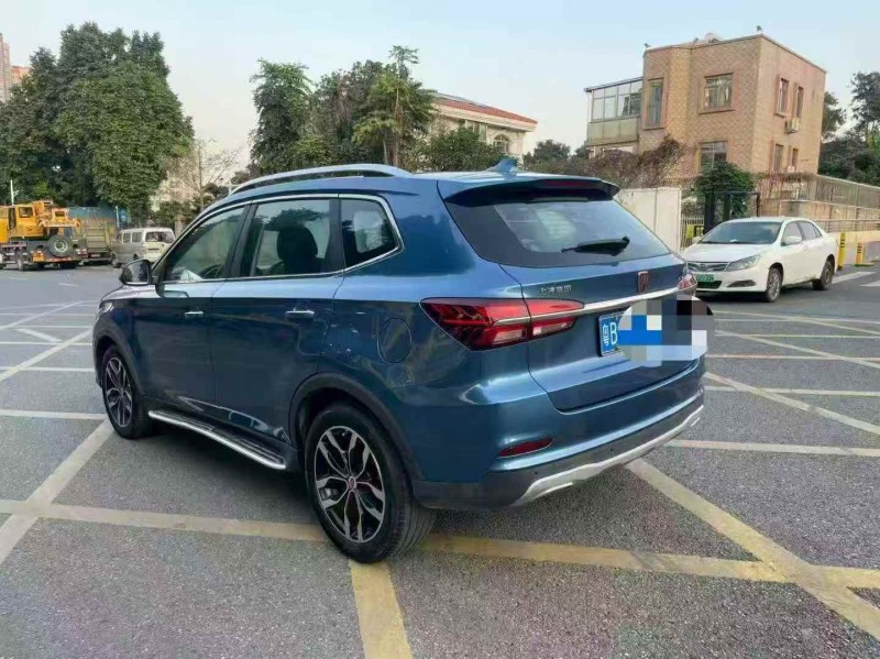 深圳17年荣威RX58