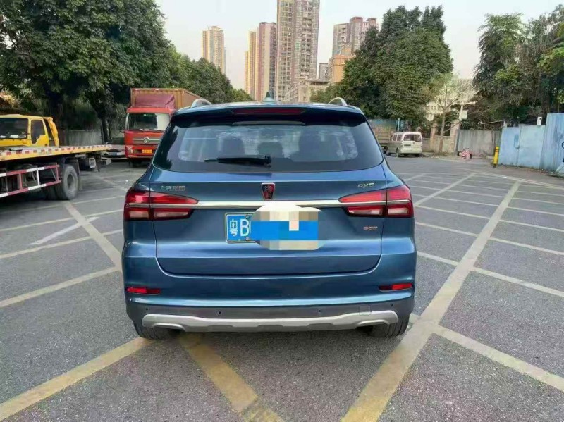 深圳17年荣威RX59