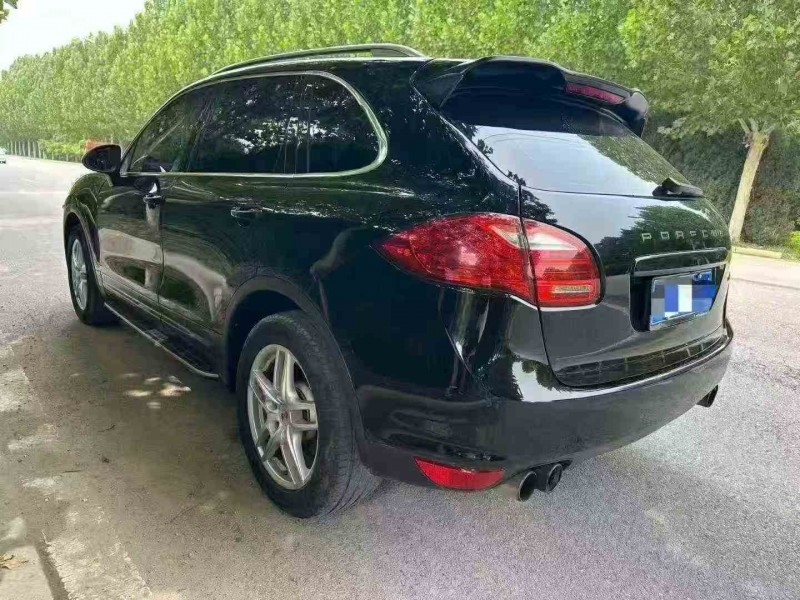 石家庄13年保时捷Macan8