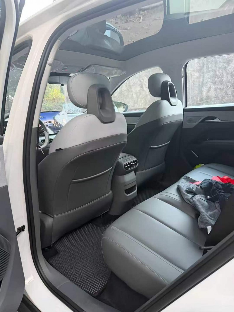 广州26年奔腾悦意6