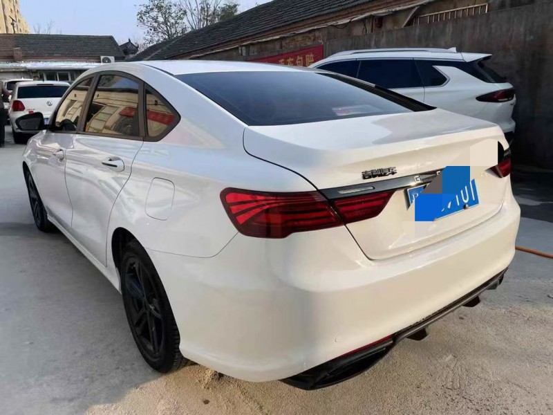 郑州21年吉利缤瑞3