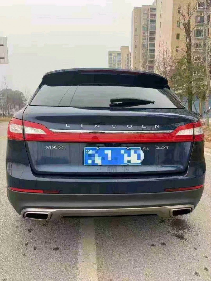 青岛17年林肯MKX5