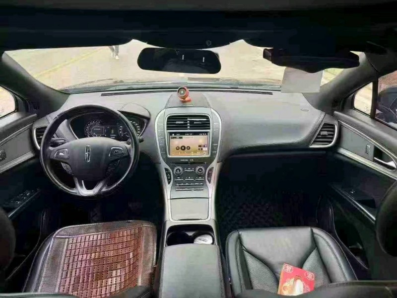 青岛17年林肯MKX8