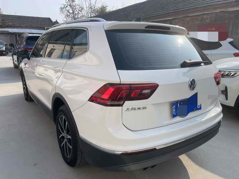 济南17年大众途观3