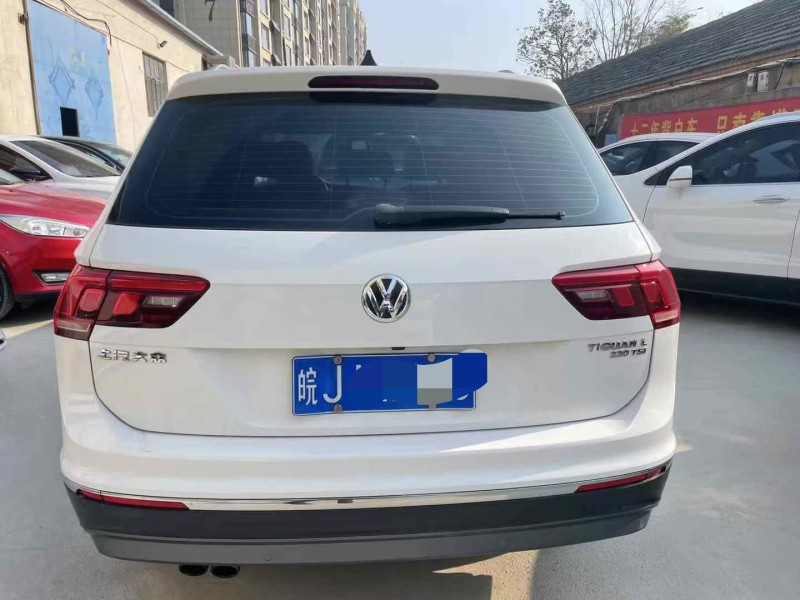 济南17年大众途观4