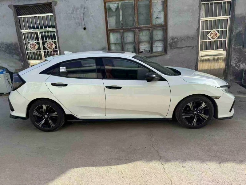 济宁20年本田思域8