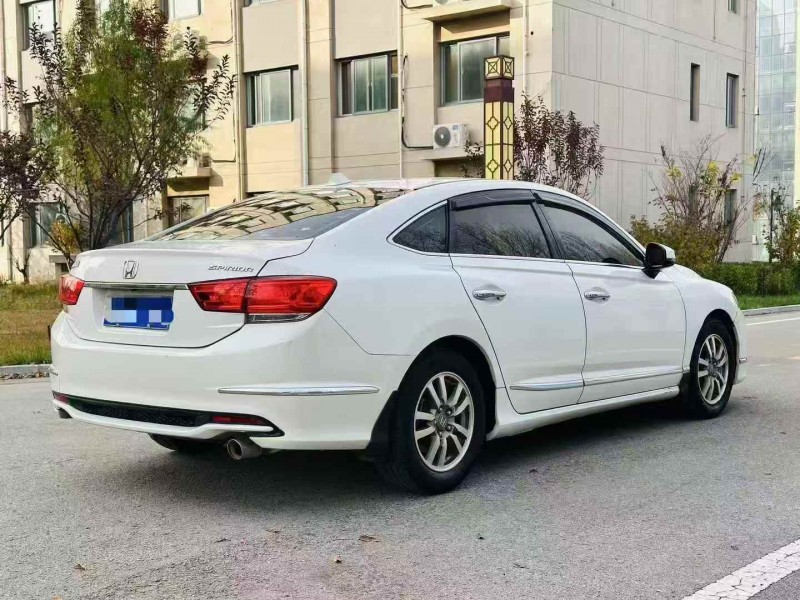 潍坊17年本田思铂睿7