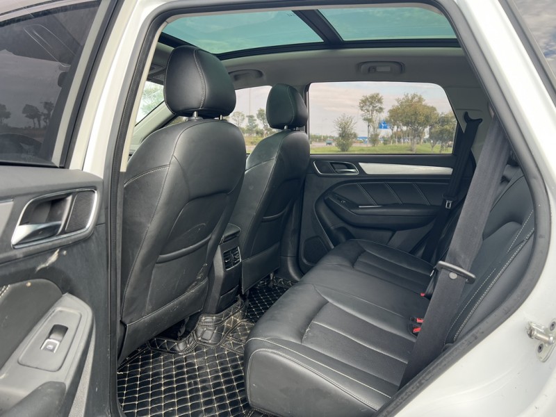 盐城19年荣威RX55