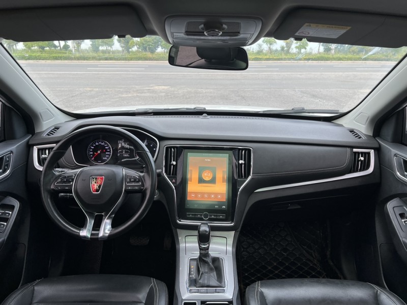 盐城19年荣威RX57