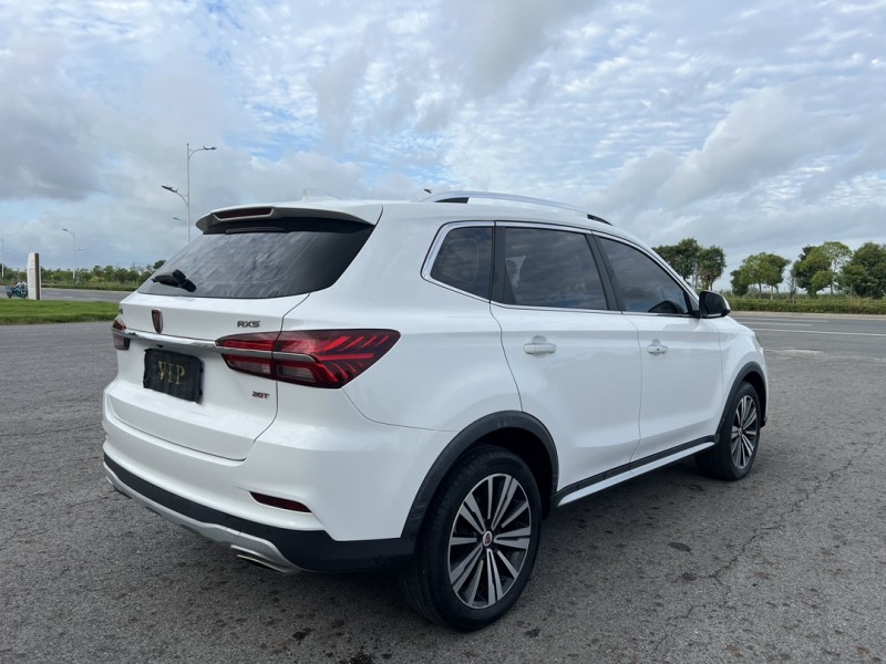 盐城19年荣威RX58