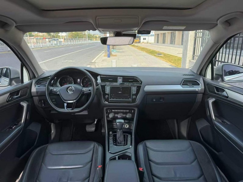 广州17年大众途观9