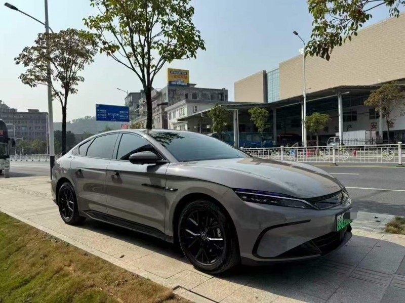 广州25年比亚迪汉3