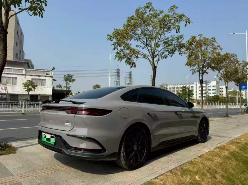 广州25年比亚迪汉7