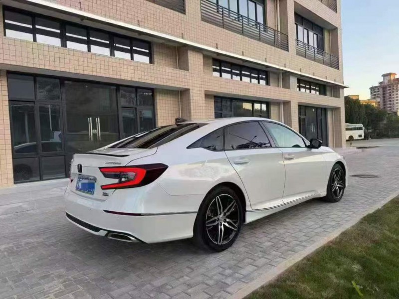 广州22年本田雅阁5