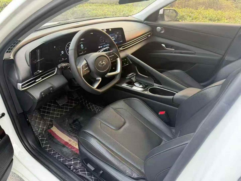 常德23年现代伊兰特4