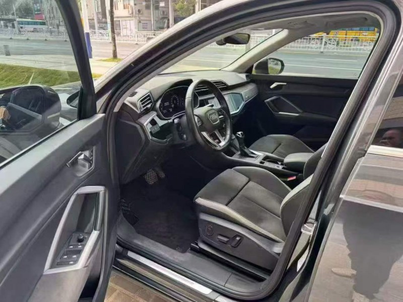 广州21年奥迪Q37