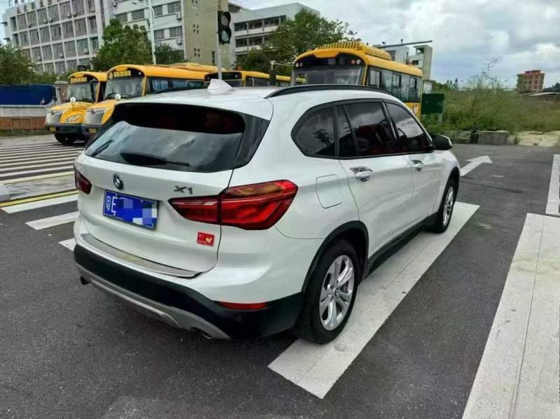 广州16年宝马X15